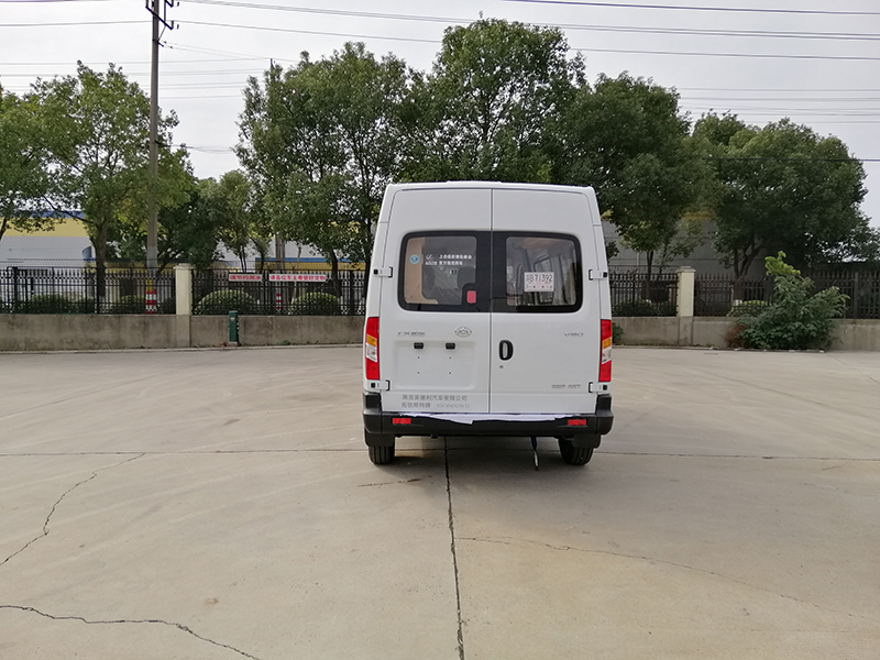 大通V80驗(yàn)光、眼鏡車